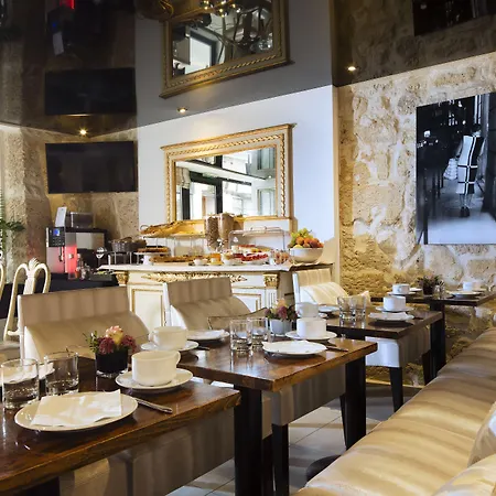 Du Lion D'or Louvre Aparthotel 4*