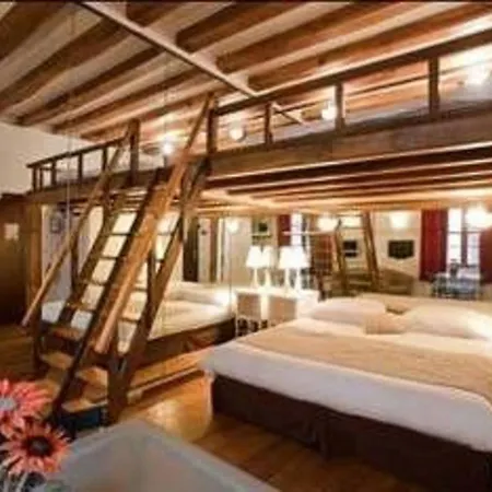 Lion D'or Aparthotel 4*