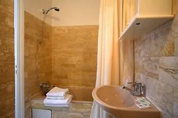 아파트호텔 Lion D'or 4*