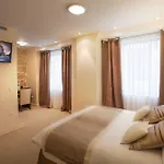 Aparthotel Lion D'or